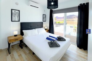 4 chambres, fer et planche à repasser, Wi-Fi, draps fournis