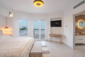 3 chambres, coffres-forts dans les chambres, bureau