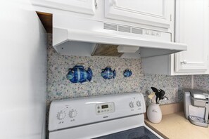 Coffee/tea maker - Cozy 1BR Condo Steps from Beach | Prime 36th St Location (Ocean City)