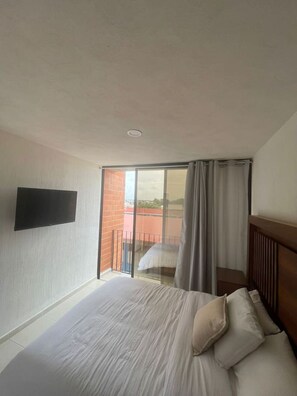 2 chambres, bureau, fer et planche à repasser, Wi-Fi gratuit