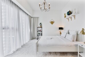 3 bedrooms, in-room safe, iron/ironing board, WiFi