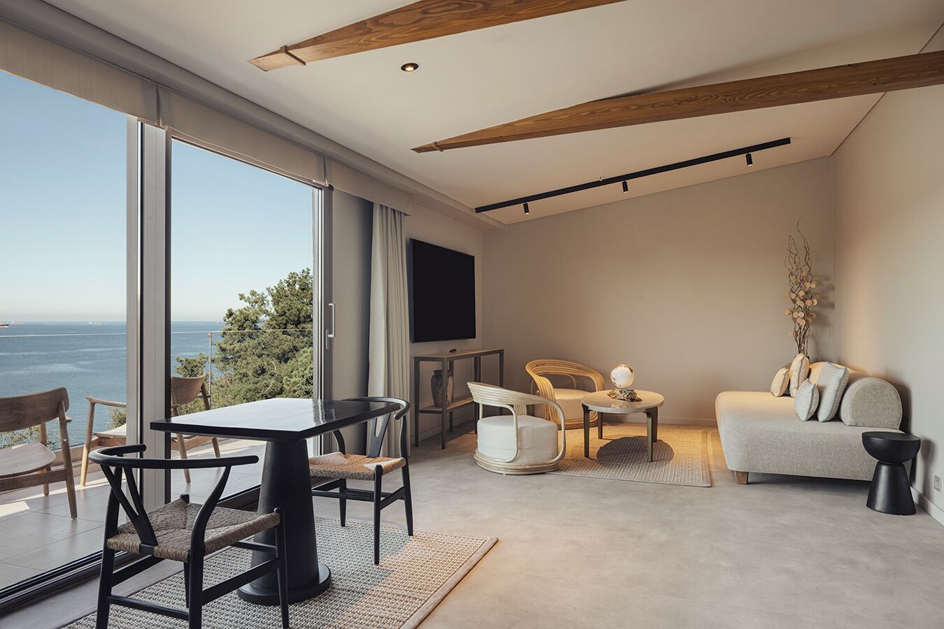 Royal-Suite, Meerblick | Zimmersafe, Bügeleisen/Bügelbrett, kostenloses WLAN