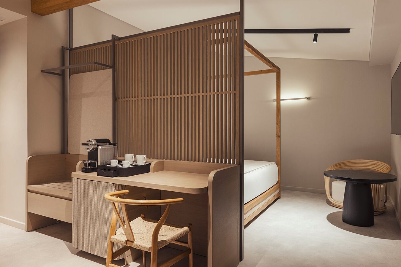 Junior Suite, Mountain View | In-room safe, iron/ironing board, free WiFi