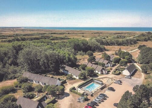Maison de vacances en Bretagne à 900 m de la plage–5 personnes –Piscine chauffée