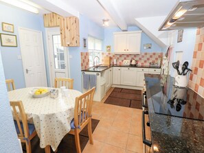 Private kitchen - South View, Gunnerside (Richmond)