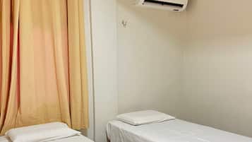 Standard Twin Room | Free WiFi