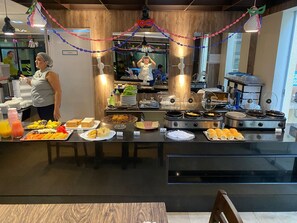 Free daily full breakfast - Hotel Visconde (Sobral)