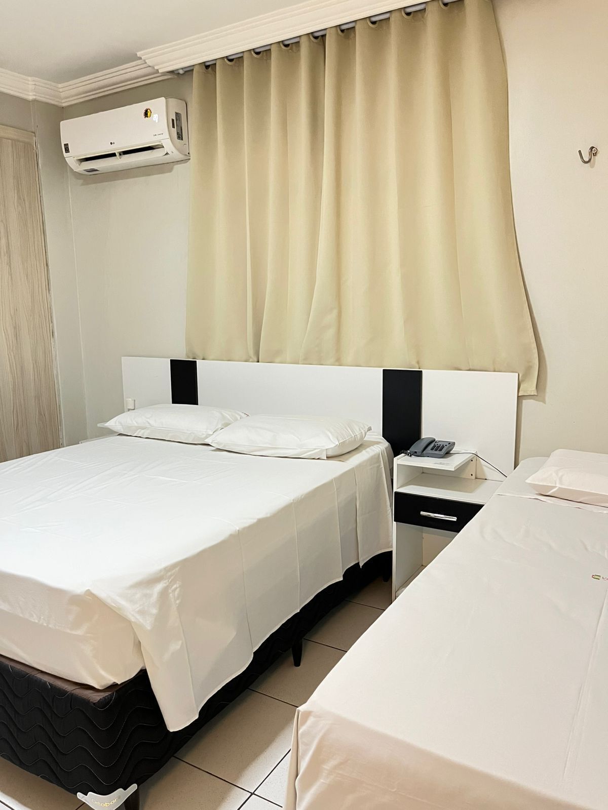 標準四人房 | 免費無線上網