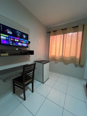 Superior trippelrum - utsikt mot staden | Gratis wi-fi