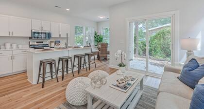 3-bedroom house in charming Hanahan. New Construction very close to Park Circle