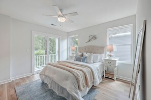 3 bedrooms, iron/ironing board, travel cot, WiFi