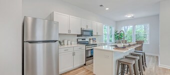 3-bedroom house in charming Hanahan. New Construction very close to Park Circle