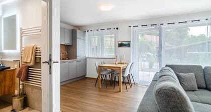 Apartment 'Jegle' mit privater Terrasse, privatem Garten und WLAN