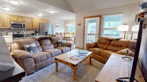 TV, fireplace - Worth the Wait Townhome (Crested Butte)