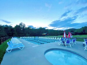 Indendørs pool