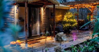 Charltons Hollow Cabin