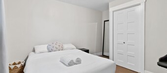 Cozy 1-bedroom apartment in enjoyable Dieppe with AC