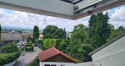 Ferienwohnung Sonnenschein, 2 Zimmer, Küche , Bad in traumhafter Lage