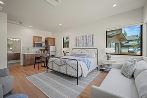 1 bedroom, Internet, bed sheets