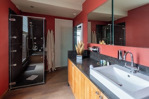 Suite ejecutiva | Baño