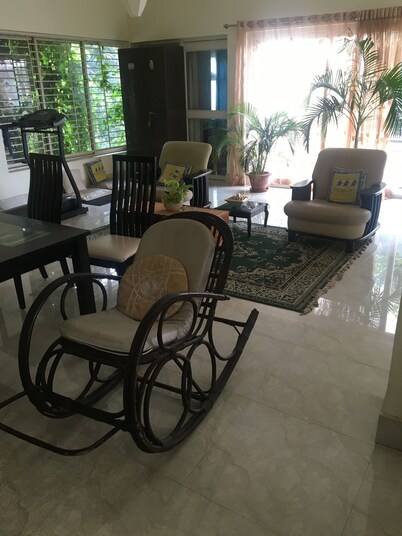 Spacious 6-bedroom bungalow in pleasant Bhubaneswar with AC