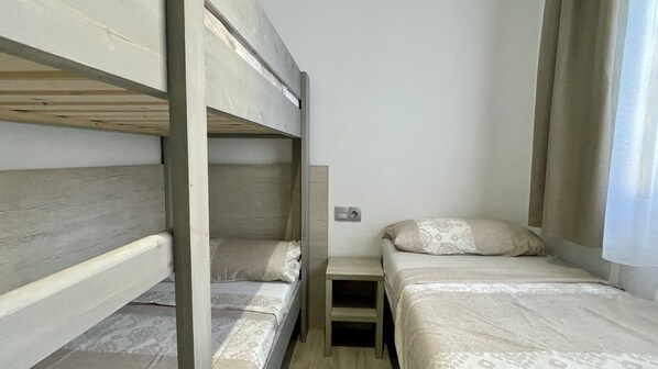 Appartement | 2 chambres, fer et planche à repasser