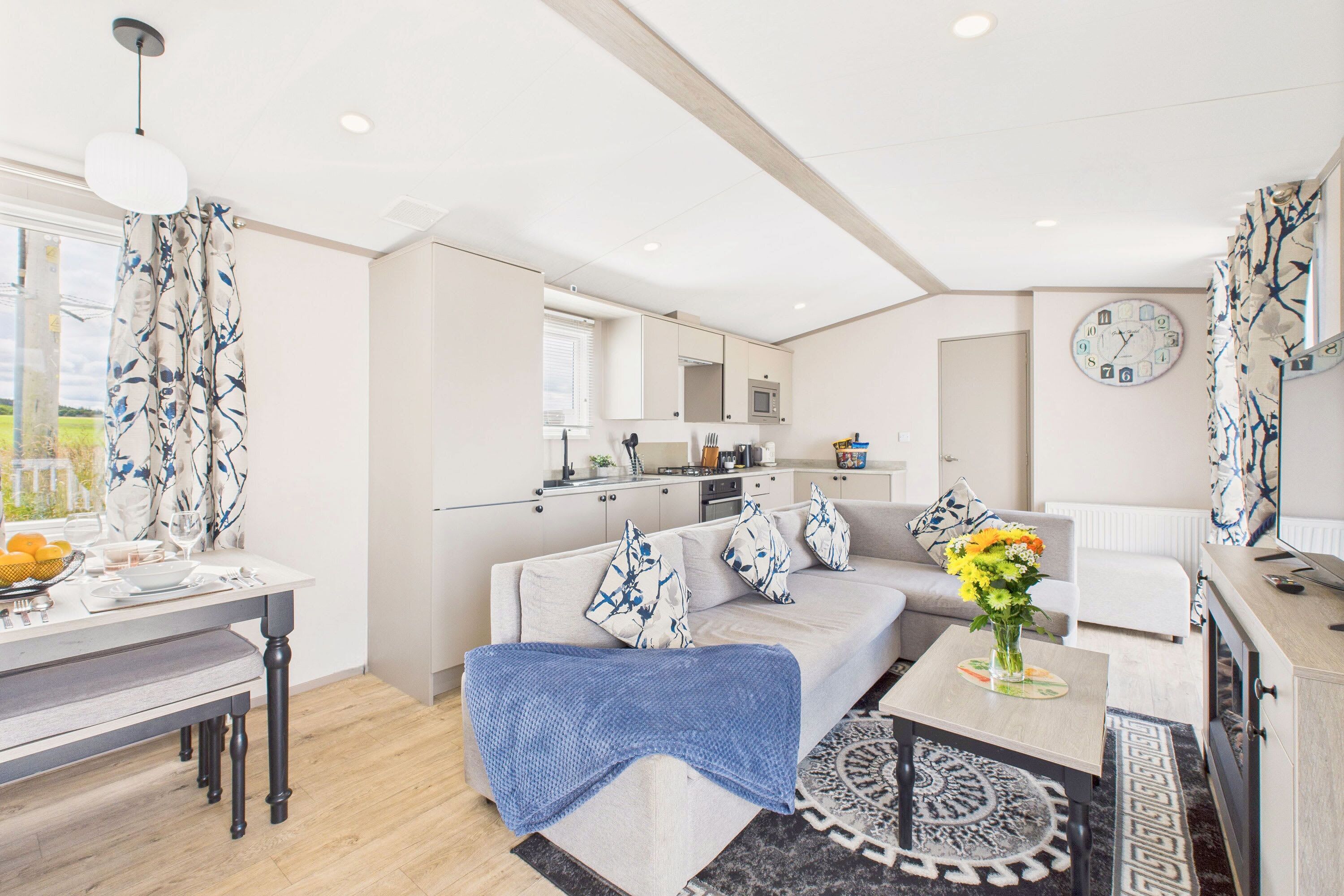 Télévision, espaces bureaux