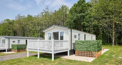 Host & Stay | Stork Lodge