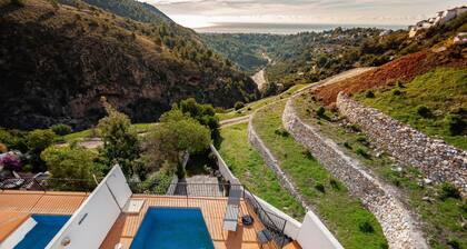 Casa Puerto Blanquillo by At Home Costa del Sol