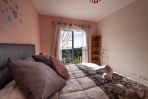 House - Casa Puerto Blanquillo by At Home Costa del Sol (Frigiliana)