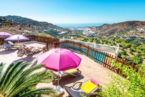 Villa - Villa Sanchez Sol by At Home Costa del Sol (Torrox)