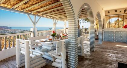 Villa Las Palomas by At Home Costa del Sol