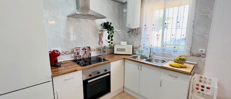 House, Smoking | 2 bedrooms