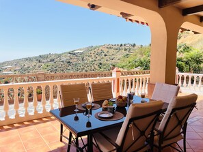 Villa | 6 bedrooms - Villa Arco Iris by At Home Costa del Sol (Torrox)