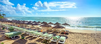 Villa La Coscoja by At Home Costa del Sol