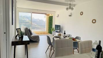 3 bedrooms