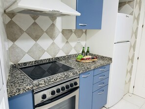 Apartment | 2 bedrooms - Apartamento Sol de Marbella by At Home Costa del S (Marbella)