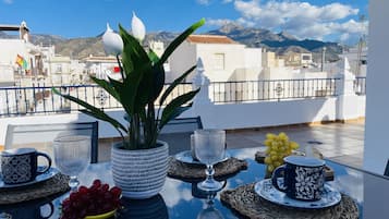 Nhà | 4 phòng ngủ