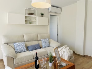 Interior - Apartamento Vista Torrecilla en Nerja (Nerja)