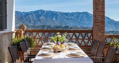 Casa Baena by At Home Costa del sol