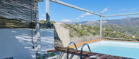 3 عدّة غرف نوم