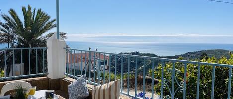 House, Smoking | 3 bedrooms