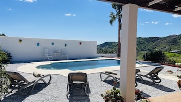 Villa, Smoking | 4 bedrooms