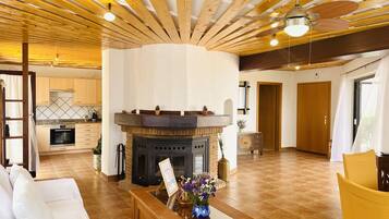 House, Smoking | 4 bedrooms