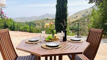 House, Smoking | 4 bedrooms