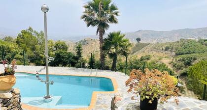 Casa Rural Comares con Piscina Privada by At Home