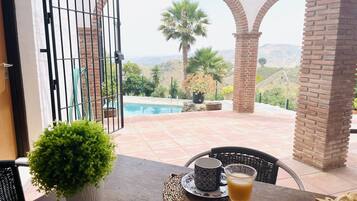 House, Smoking | 4 bedrooms