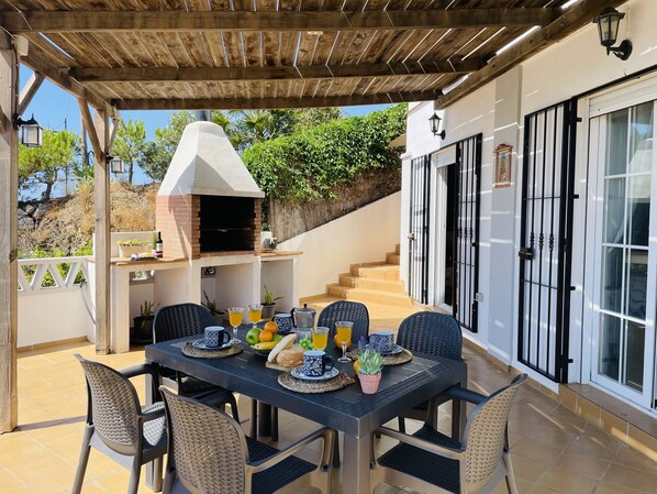 3 عدّة غرف نوم