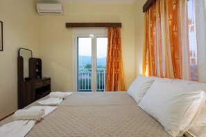 2 bedrooms, WiFi, bed sheets
