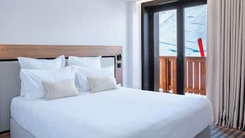 Premium Apartment | Premium bedding, in-room safe, individually decorated